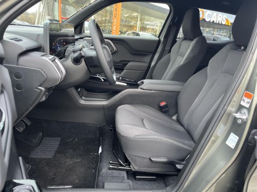 Toyota Urban Cruiser Dynamic 61 kWh | All-in prijs | Apple/Android | Camera | Stoel/Stuurverwarming | ActivLease financial lease