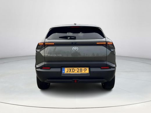 Toyota Urban Cruiser Dynamic 61 kWh | All-in prijs | Apple/Android | Camera | Stoel/Stuurverwarming | ActivLease financial lease