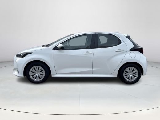 Toyota Yaris 1.5 Hybrid 115 Active (Adaptive Cruise - Carplay) ActivLease financial lease
