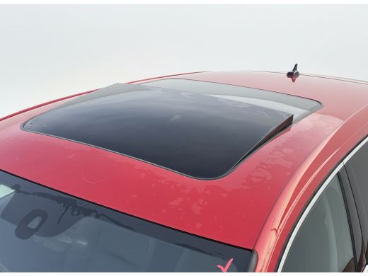 Volkswagen Arteon eHYBRID 218PK DSG R-LINE BUSINESS+ TREKHAAK/CAMERA/PANORAMADAK ActivLease financial lease