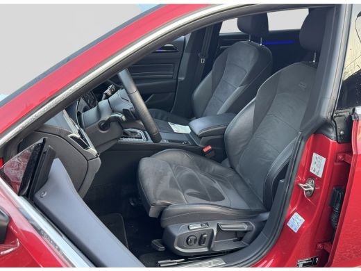 Volkswagen Arteon eHYBRID 218PK DSG R-LINE BUSINESS+ TREKHAAK/CAMERA/PANORAMADAK ActivLease financial lease