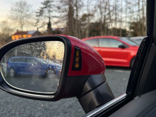 Volkswagen Arteon eHYBRID 218PK DSG R-LINE BUSINESS+ TREKHAAK/CAMERA/PANORAMADAK ActivLease financial lease