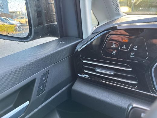 Volkswagen Caddy 1.5 TSI Hybride Style | Pano | A-Camera | Lane Assist | Navi | Apple Carplay | PHEV | ActivLease financial lease