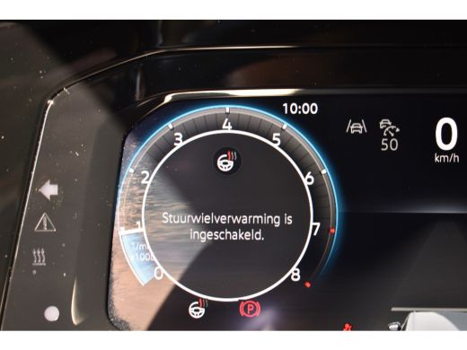 Volkswagen Golf Variant NEW 1.5 TSI LIFE VIRTUAL/PDC/CARPLAY /STUURVERW /FABRIEKS GARANTIE ActivLease financial lease