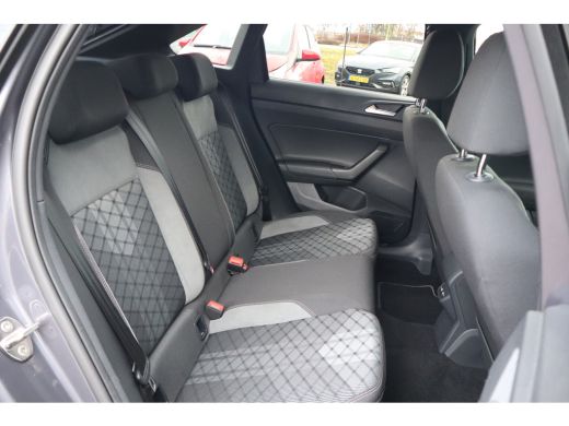 Volkswagen Taigo 110PK 1.0 TSI R-Line Business | Achteruitrijcamera | Apple Carplay/Android Auto|telefoonintegrati... ActivLease financial lease