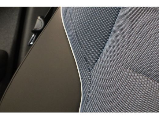 Volvo  EX30 Extended Range 272PK Europa Plus 69kWh | Privacy glas | Pano-dak | Power seats | Climate Pack ActivLease financial lease