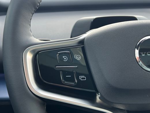 Volvo  EX30 Twin Motor Performance Ultra 69 kWh | Panoramadak | Stoel en stuurwielverwarming | SoH 98,3% | Ha... ActivLease financial lease