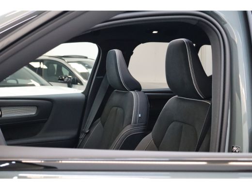 Volvo  EX40 Extended Range 252PK 82 kWh Ultra | 19" all season | Privacy glas | Pano-dak ActivLease financial lease