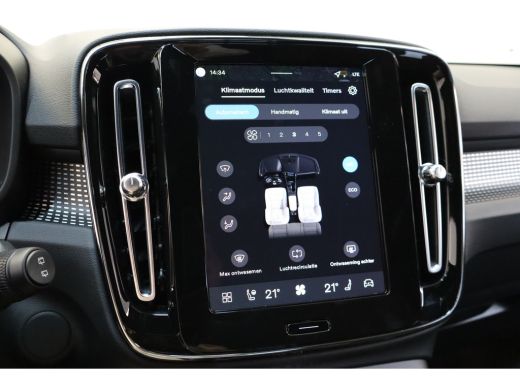 Volvo  EX40 Extended Range 252PK 82 kWh Ultra | 19" all season | Privacy glas | Pano-dak ActivLease financial lease