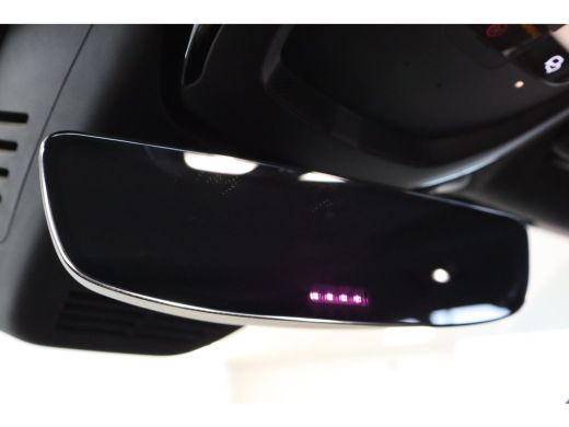 Volvo  EX40 Extended Range 252PK 82 kWh Ultra | 19" all season | Privacy glas | Pano-dak ActivLease financial lease