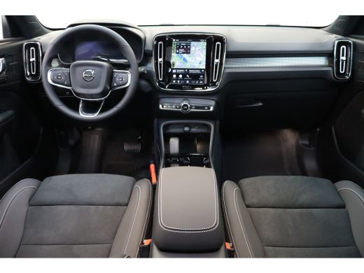 Volvo  EX40 Extended Range 252PK 82 kWh Ultra | 19" all season | Privacy glas | Pano-dak ActivLease financial lease