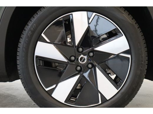 Volvo  EX40 Extended Range 252PK 82 kWh Ultra | 19" all season | Privacy glas | Pano-dak ActivLease financial lease