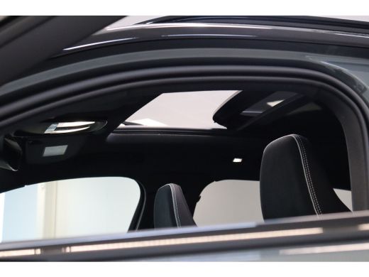 Volvo  EX40 Extended Range 252PK 82 kWh Ultra | 19" all season | Privacy glas | Pano-dak ActivLease financial lease