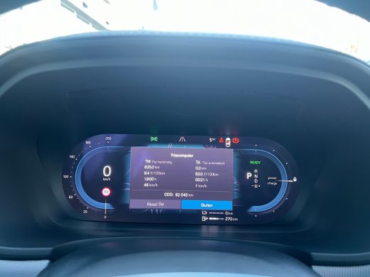 Volvo  V90 T6 Plug-in hybrid AWD Ultimate Dark | Panoramadak | Trekhaak | Luchtvering | Bowers & Wilkins | L... ActivLease financial lease