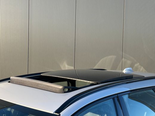 Volvo  V90 T6 Plug-in hybrid AWD Ultimate Dark | Panoramadak | Trekhaak | Luchtvering | Bowers & Wilkins | L... ActivLease financial lease