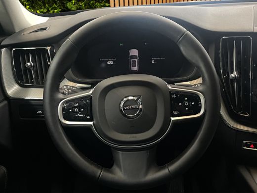 Volvo  XC60 2.0 T6 Plug-in hybrid AWD Plus Dark | Trekhaak | 360 Camera | Memory | Panoramadak ActivLease financial lease