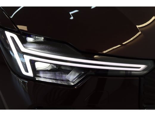Volvo  XC90 T8 AWD 455PK Ultra Dark 22" | Luchtvering | B&W | Massage/ventilatie | Trekhaak ActivLease financial lease