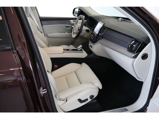 Volvo  XC90 T8 AWD 455PK Ultra Dark 22" | Luchtvering | B&W | Massage/ventilatie | Trekhaak ActivLease financial lease