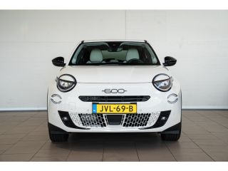 Fiat 600 1.2 Hybrid La Prima | Climate Controle | Lederen Bekleding | Navigatie | Camera | El. Achterklep ...