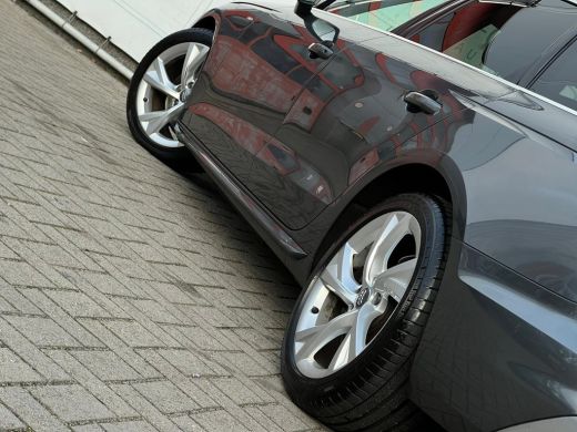 Audi A4 Avant 40 TFSI Launch edition Sport S-LINE | PANODAK | 190 PK| DIGI DASH ActivLease financial lease