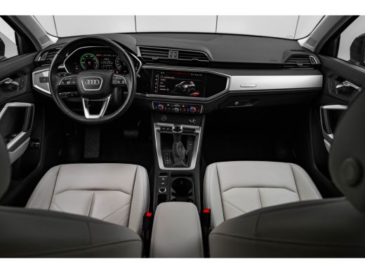 Audi Q3 45 TFSI e Advanced edition 245PK | 360 Camera | Panoramadak | Stoelverwarming Voor |  Ambiance ve... ActivLease financial lease