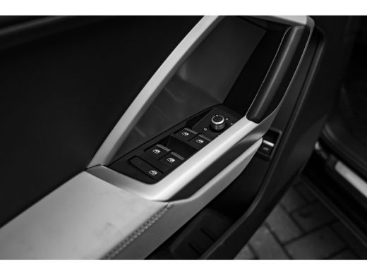 Audi Q3 45 TFSI e Advanced edition 245PK | 360 Camera | Panoramadak | Stoelverwarming Voor |  Ambiance ve... ActivLease financial lease