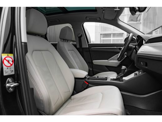 Audi Q3 45 TFSI e Advanced edition 245PK | 360 Camera | Panoramadak | Stoelverwarming Voor |  Ambiance ve... ActivLease financial lease