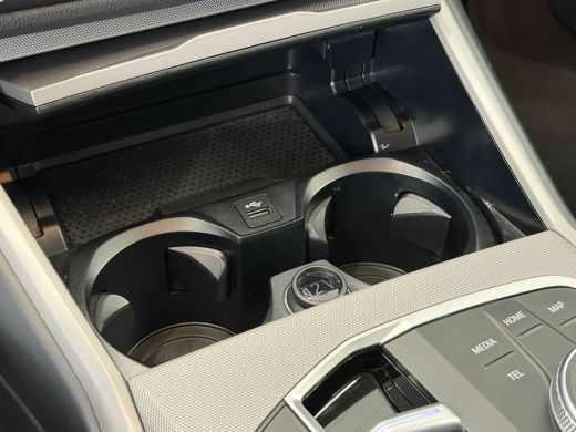 BMW 3 Serie Touring 320e | SoH 93%| Airco separaat achter | Alarm klasse 3 | Apple Carplay/Android Auto|telef... ActivLease financial lease