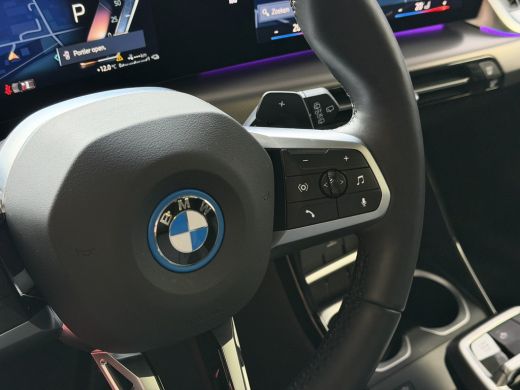 BMW X1 XDRIVE 25E M-SPORT LED PANO.SCHUIFDAK HEADUP ELEK.KLEP NAVI 360.CAM STOELVERW M-SHADOW LINE ELEK... ActivLease financial lease