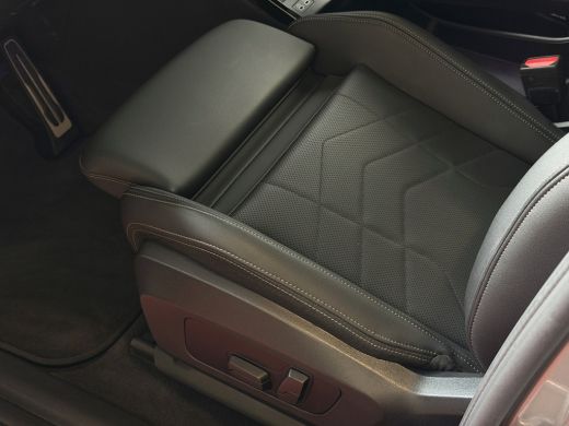 BMW X1 XDRIVE 25E M-SPORT LED PANO.SCHUIFDAK HEADUP ELEK.KLEP NAVI 360.CAM STOELVERW M-SHADOW LINE ELEK... ActivLease financial lease