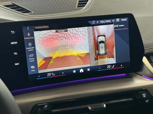 BMW X1 XDRIVE 25E M-SPORT LED PANO.SCHUIFDAK HEADUP ELEK.KLEP NAVI 360.CAM STOELVERW M-SHADOW LINE ELEK... ActivLease financial lease