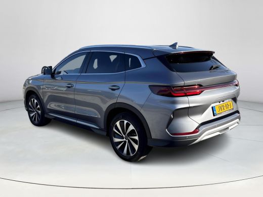 BYD SEAL U Comfort 71.8 kWh | Panoramisch Schuifdak | Elektrisch Verstelbare Stoelen | 1300KG Trekgewicht | ... ActivLease financial lease