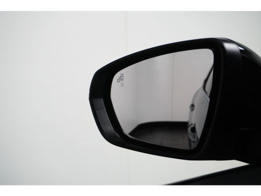 Citroën C5 Aircross 1.6 Plug-in Hybrid 225 Shine | Achterstoelen drie | Achteruitrijcamera | Airco (automatisch) ActivLease financial lease