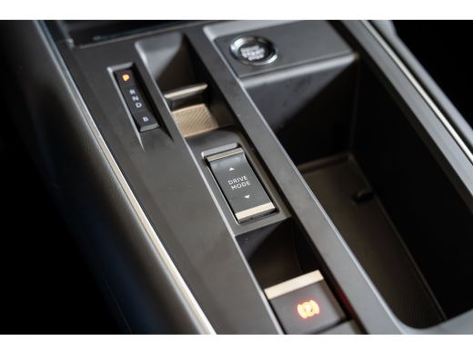 Citroën C5 Aircross 1.6 Plug-in Hybrid 225 Shine | Achterstoelen drie | Achteruitrijcamera | Airco (automatisch) ActivLease financial lease