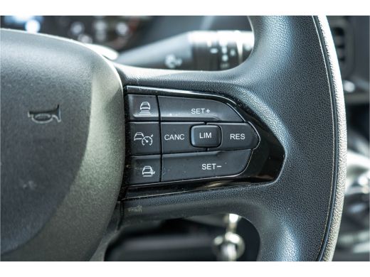 Citroën Jumper 2.2 BlueHDi 120 L2H2 3.3t | NW Model | Camera | Led | Cruise | PDC | Airco ActivLease financial lease