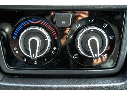 Citroën Jumper 2.2 BlueHDi 120 L2H2 3.3t | NW Model | Camera | Led | Cruise | PDC | Airco ActivLease financial lease