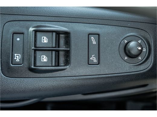 Citroën Jumper 2.2 BlueHDi 120 L2H2 3.3t | NW Model | Camera | Led | Cruise | PDC | Airco ActivLease financial lease