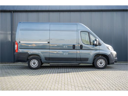 Citroën Jumper 2.2 BlueHDi 120 L2H2 3.3t | NW Model | Camera | Led | Cruise | PDC | Airco ActivLease financial lease