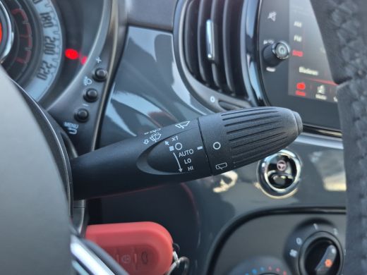 Fiat 500 1.0 Hybrid Dolcevita Panoramadak | Parkeersensoren | Carplay/android auto | Airco | ActivLease financial lease