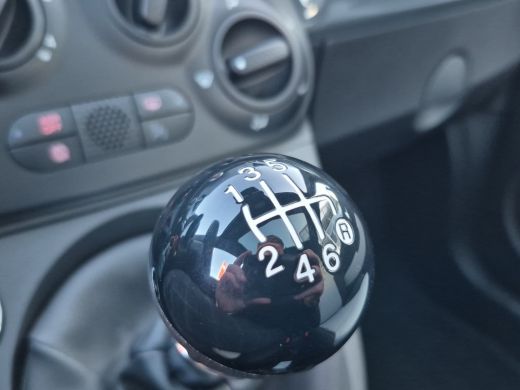 Fiat 500 1.0 Hybrid Dolcevita Panoramadak | Parkeersensoren | Carplay/android auto | Airco | ActivLease financial lease