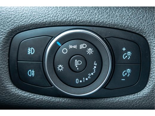 Ford Transit Custom 2.0 TDCI L1H1 Limited | 130PK | Carplay | Camera | Trekhaak | Cruise | Airco ActivLease financial lease