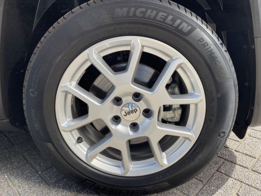 Jeep Renegade 1.5T e-Hybrid Limited (Stoel-/- stuurwiel verwarming - Camera - Keyless Entry - Navigatie - Autom... ActivLease financial lease