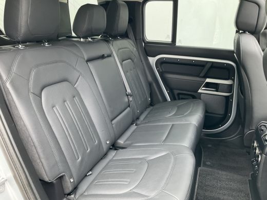 Land Rover Defender 110 2.0 P400e 110 X-Dynamic HSE Pano Full Navi Trekhaak Meridian ActivLease financial lease