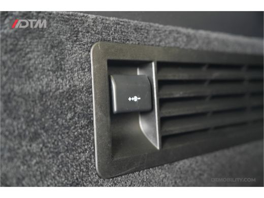 Land Rover Range Rover P400e Vogue | Panorama | Standkachel . ActivLease financial lease