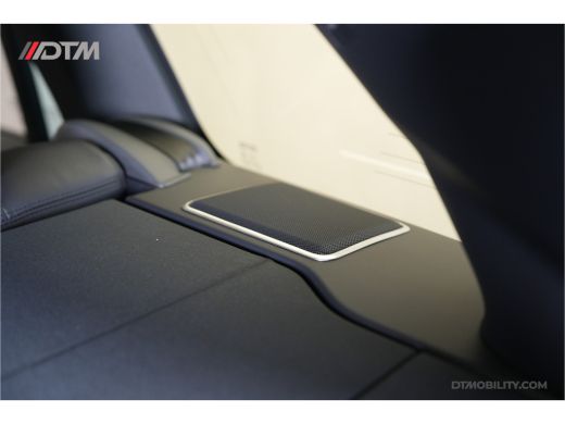 Land Rover Range Rover P400e Vogue | Panorama | Standkachel . ActivLease financial lease