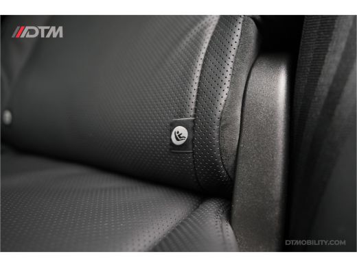 Land Rover Range Rover P400e Vogue | Panorama | Standkachel . ActivLease financial lease