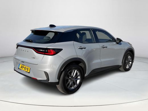 Lexus LBX Business Line 2WD | Adaptive Cruisecontrol | Achteruitrijcamera | ActivLease financial lease