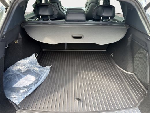 Lynk & Co 08 1.5 More | Apple Carplay/Android Auto|telefoonintegratie premium | Cruise control adaptief met St... ActivLease financial lease