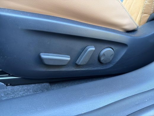 Mazda 6 Takumi Plus Long Range 80 kWh | Apple CarPlay/Android auto | Panoramadak ActivLease financial lease