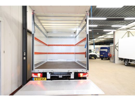 Mercedes-Benz Sprinter 315 BAKWAGEN MET LAADKLEP AUTOMAAT A ActivLease financial lease